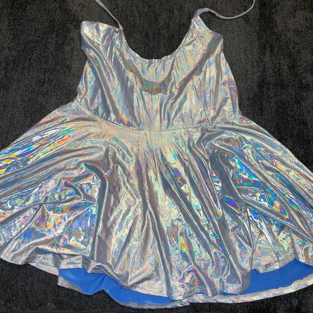 Reflective shirt with string at the top